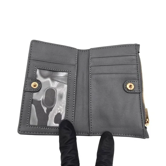 A New Day Womens Gray Textured Faux Leather Zip Around Wallet Card Holder - Picture 3 of 6